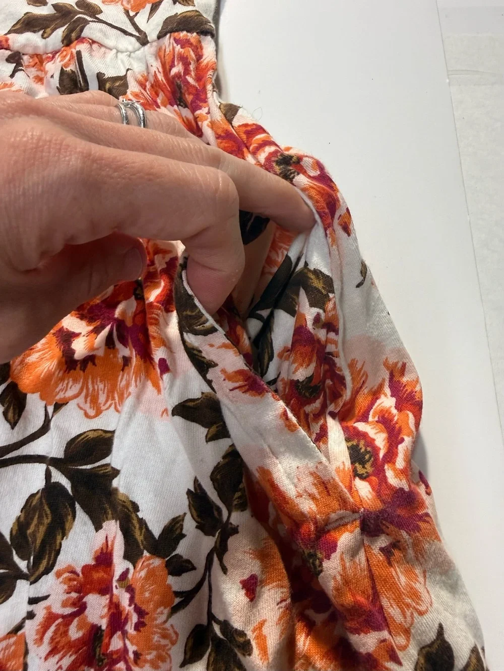 Old Navy Girls 100% cotton dress peony print size 10-12